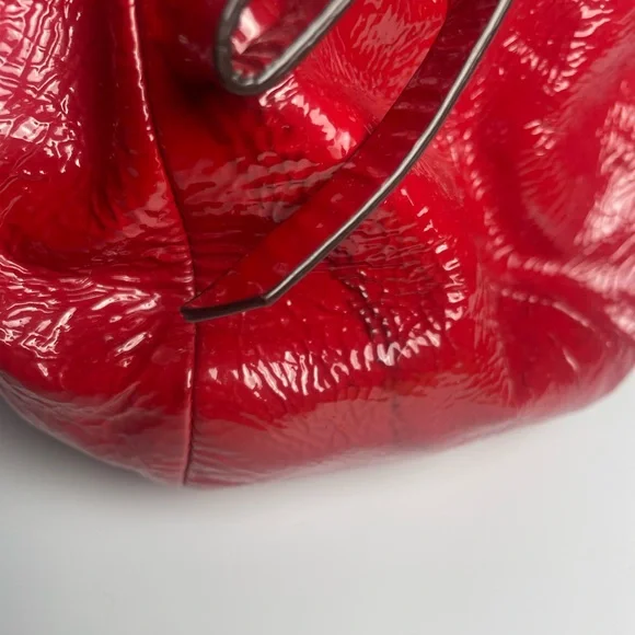 Coach Poppy RARE Flower Applique Patent Leather Bucket Bag - Picture 15 of 15